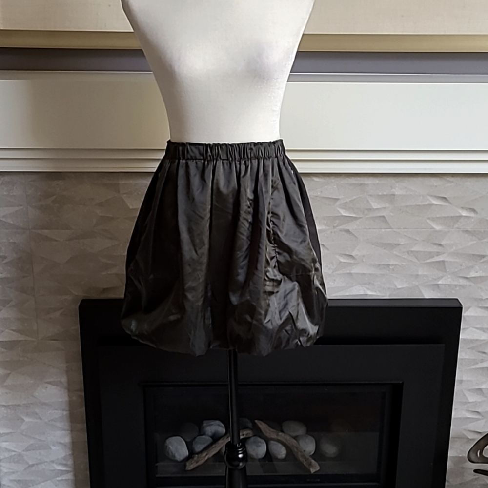 Prada Two-Toned Grey/Green Parachute Skirt Size IT 38 fits Small-Medium
